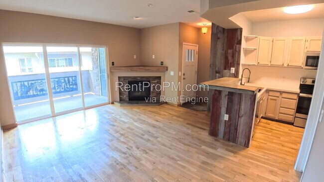 Building Photo - 4545 Wheaton Dr