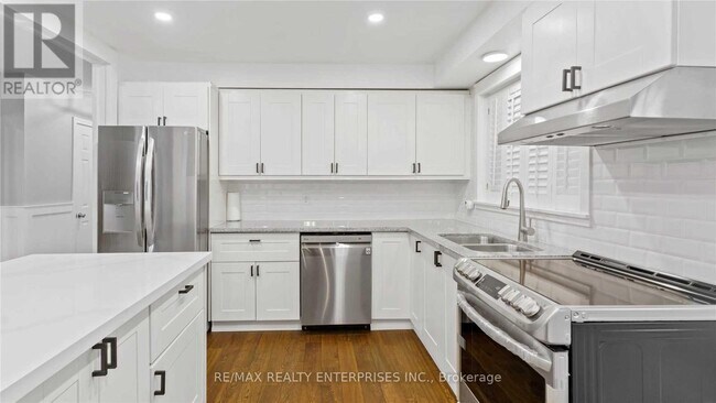 Building Photo - 1117 Venus Crescent
