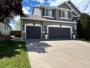 Building Photo - 5811 Auburn Dr
