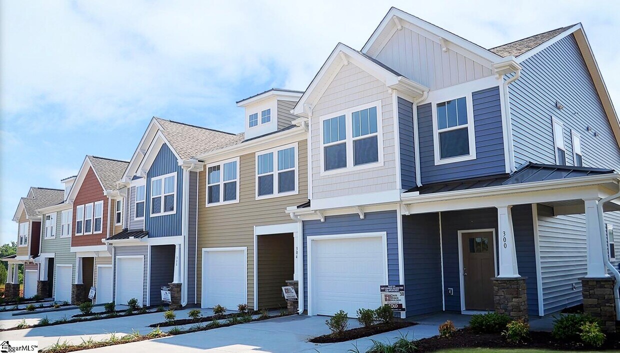 235 Keaton Ct, Spartanburg, SC 29301 Condo for Rent in Spartanburg