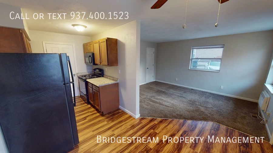 Primary Photo - Ranch level 1 bedroom, 1 bath unit in East...