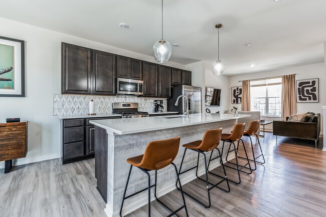 Foto del edificio - 605 Brook Ct