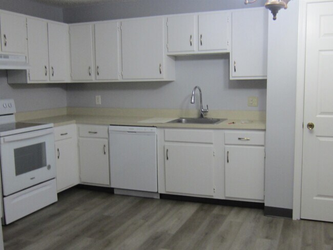 Foto del edificio - 14 Northbrook Dr