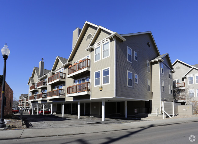 Apartments Near Downtown Littleton