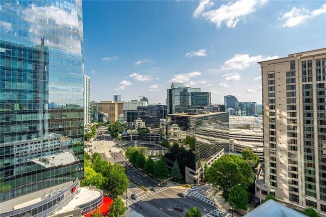 Foto del edificio - 3324 Peachtree Rd