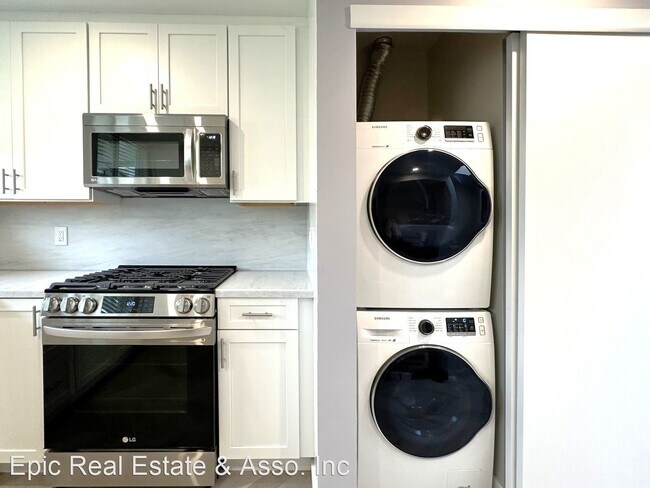 Foto del edificio - 1 br, 1 bath House - 1340 Scott St Unit C
