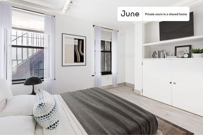 Building Photo - Room in Shared 4 bed/2 bath home