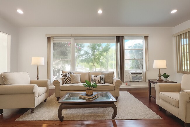 living room - 13900 Burbank Blvd