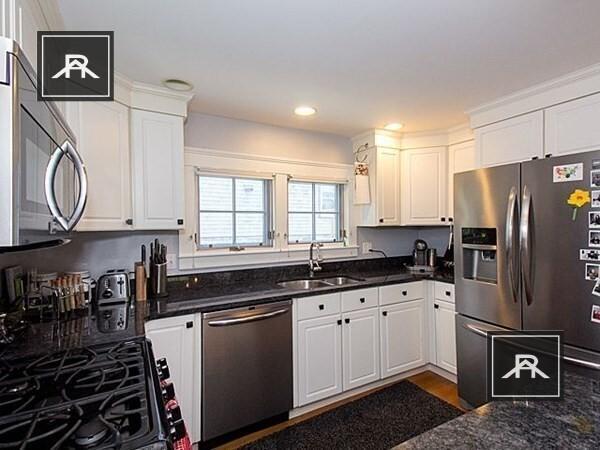 Primary Photo - 3 bedroom in Cambridge MA 02139