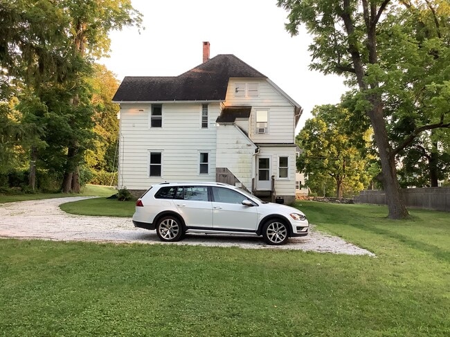 Parking & Back Entry - 18 Hospital Hill Rd