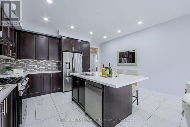 Building Photo - 21 Rolling Rock Way