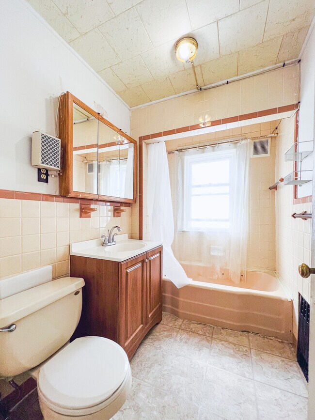 Foto del edificio - 540 Pleasant St