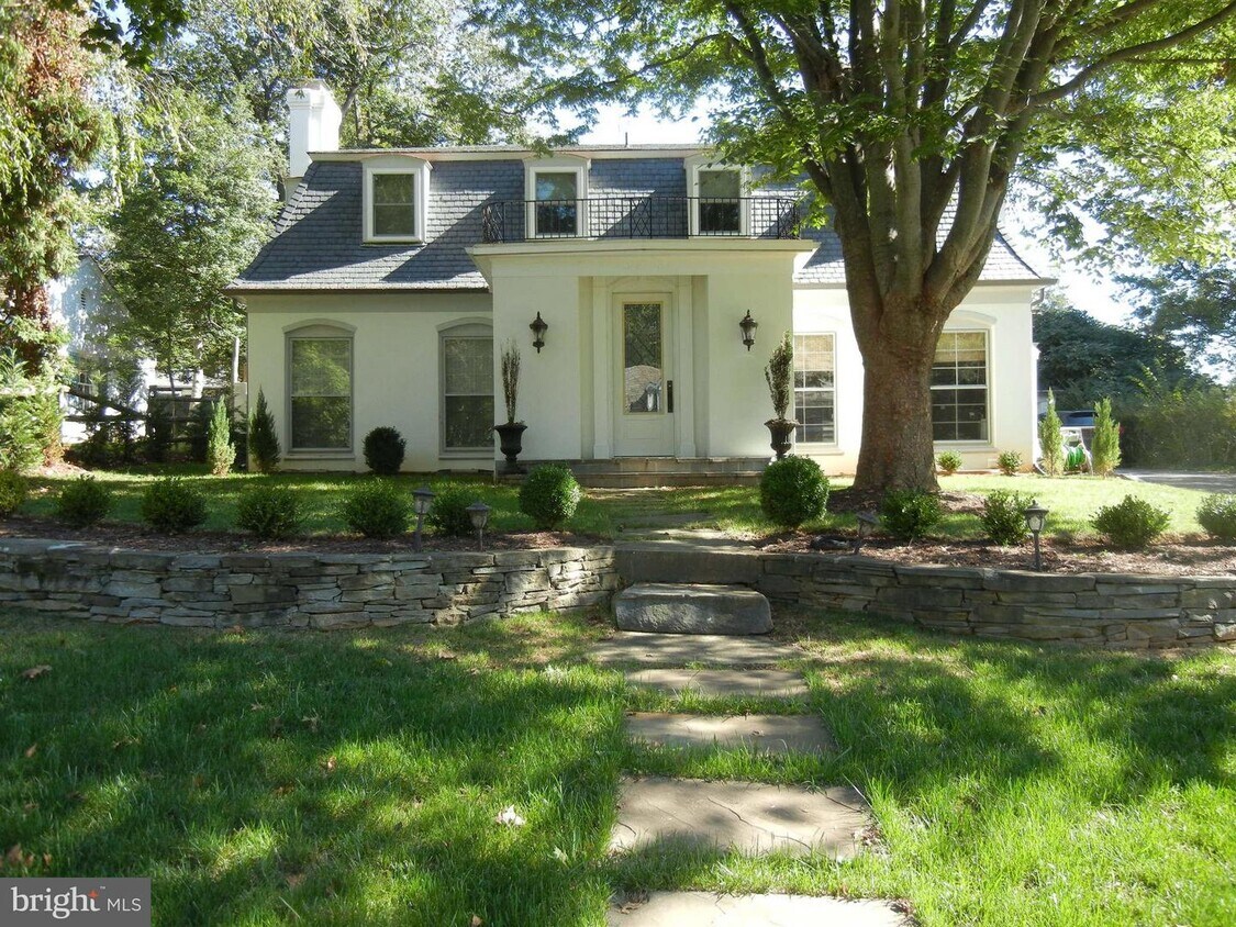 Primary Photo - 11105 Ardwick Dr