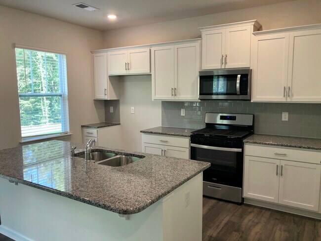 Building Photo - 156 Scotsway Ct