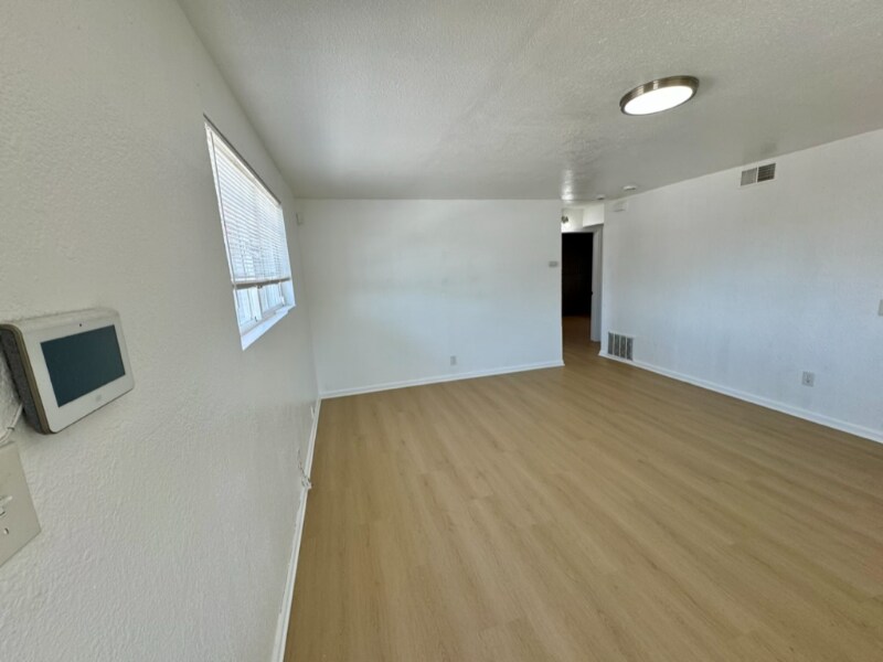 Primary Photo - 639 Carpino Ave