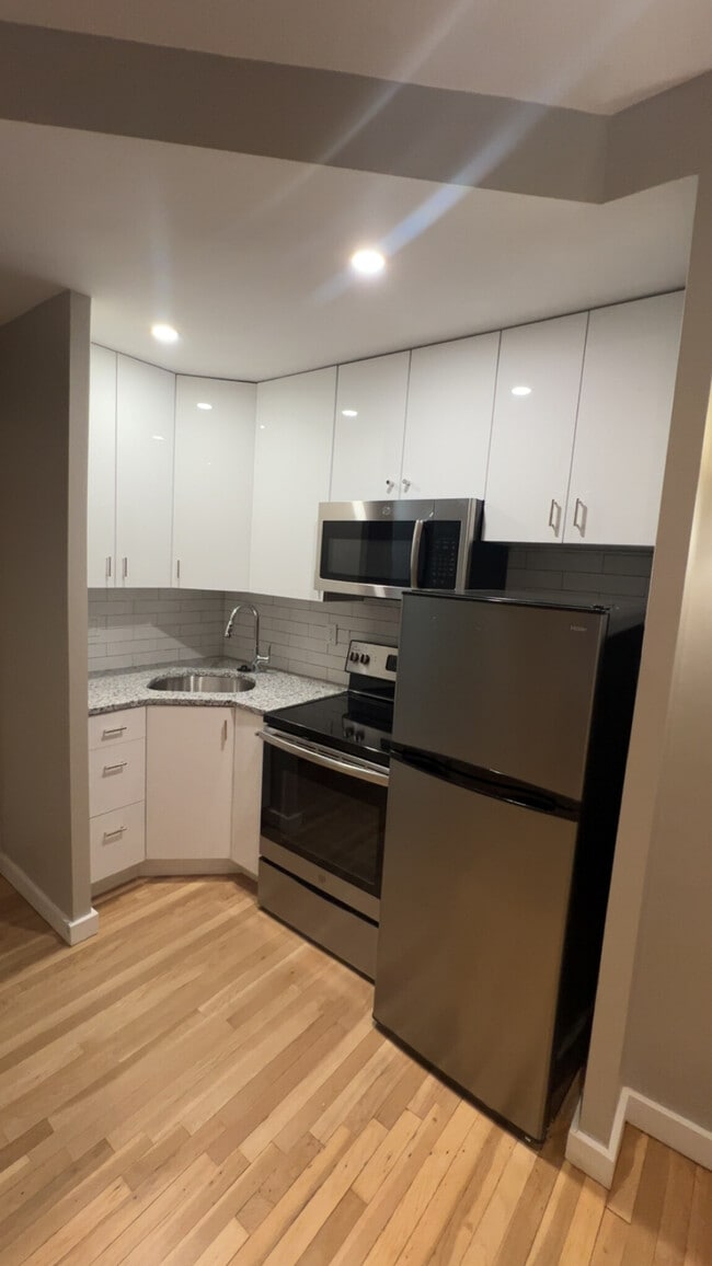 Foto del edificio - 82 Phillips St