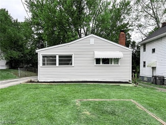 Building Photo - 1764 S Heights Ave