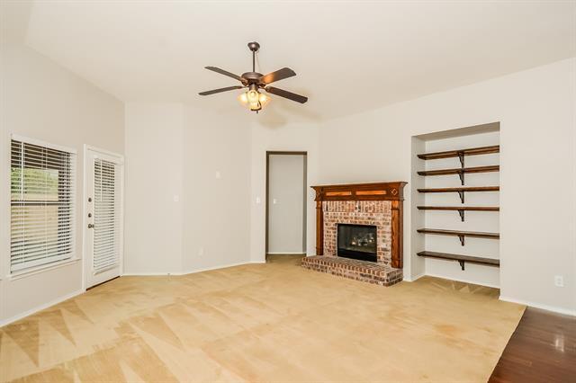 Building Photo - 1709 Lake Wood Trl