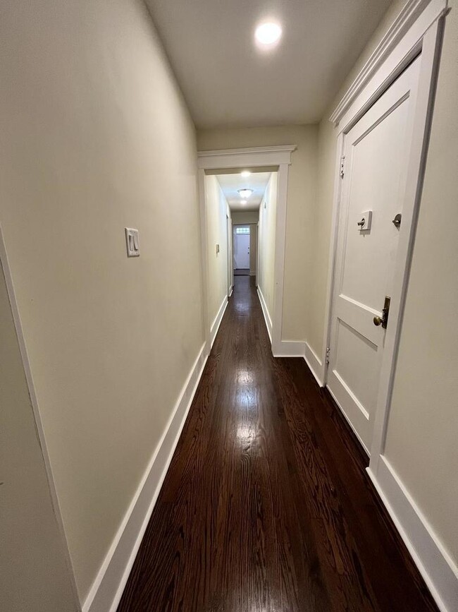 Foto del edificio - 3555 S King Dr