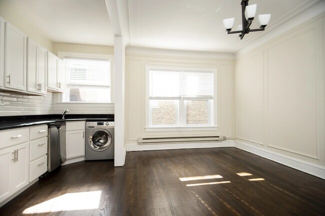 Foto del edificio - 321 Kedzie St