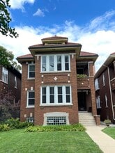 Building Photo - 322 S Oak Park Ave