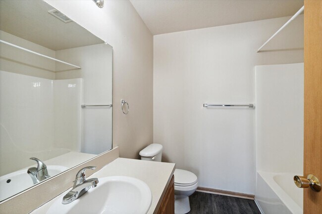 Foto del interior - Meadowview Estates Family Homes