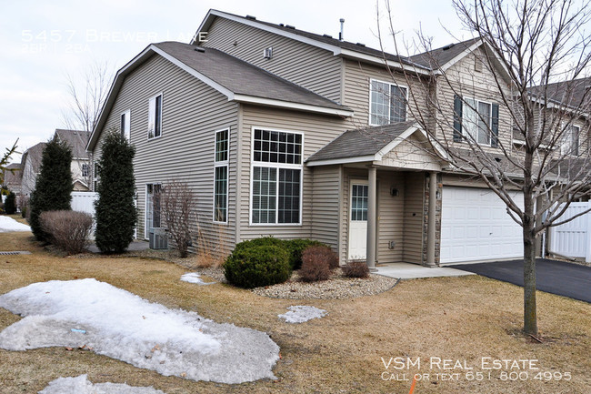 Foto del edificio - 5457 Brewer Ln