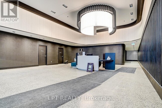 Building Photo - 56 Andre de Grasse St