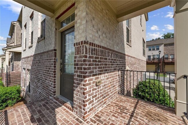 Foto del edificio - 331 Northaven Ave