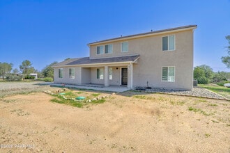 Building Photo - 6755 N Double Tree Rd