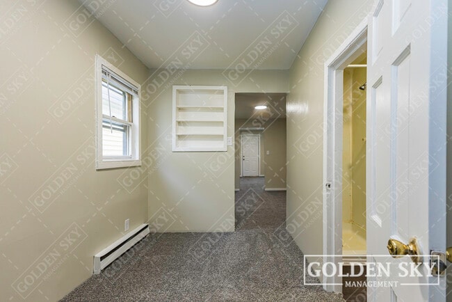 Foto del edificio - 619 S Mound St