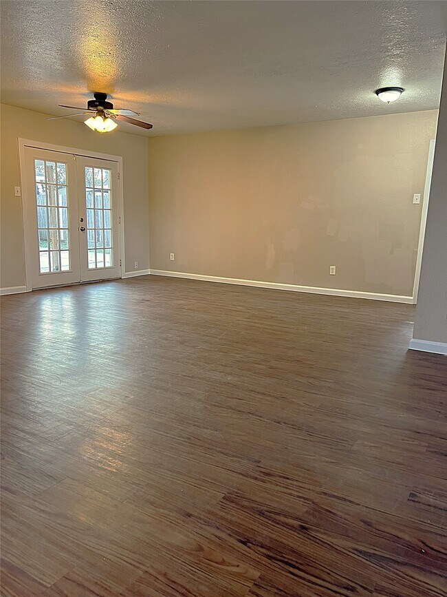 Building Photo - 1121 Alice St