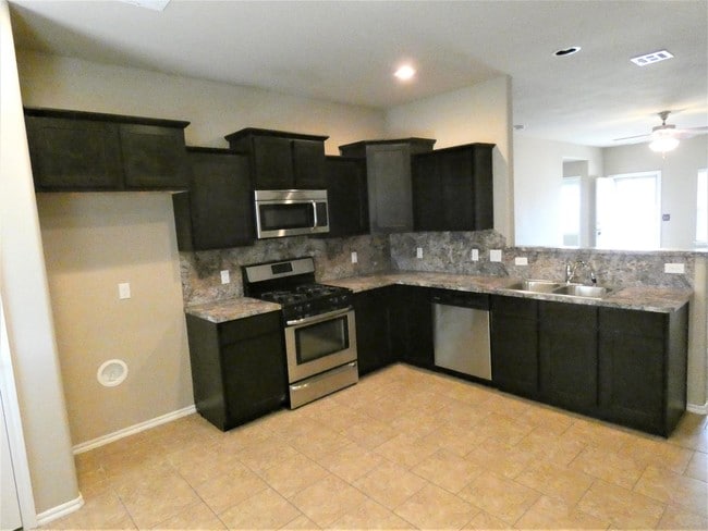 Building Photo - 5009 Hunter Blvd