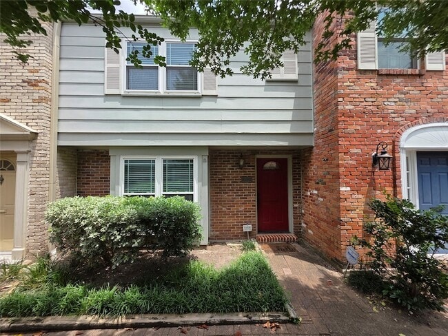 Building Photo - 6469 Burgoyne Dr.