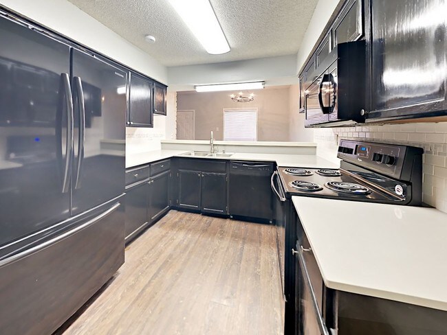 Building Photo - 15014 Spring Creek