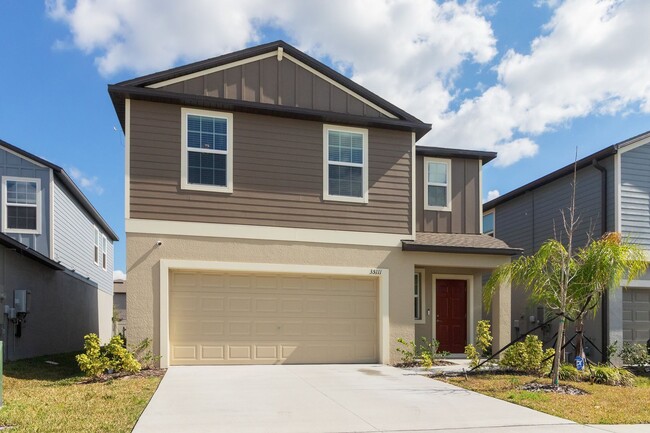 Building Photo - Spacious 4-bedroom, 2.5-bath Two-story Home