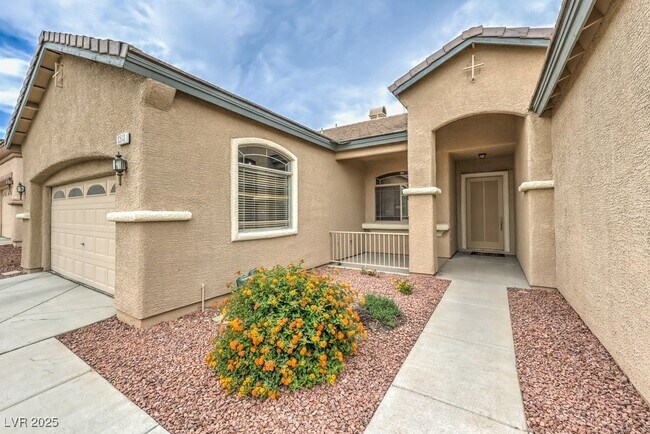 Building Photo - 10640 Warrior Ct
