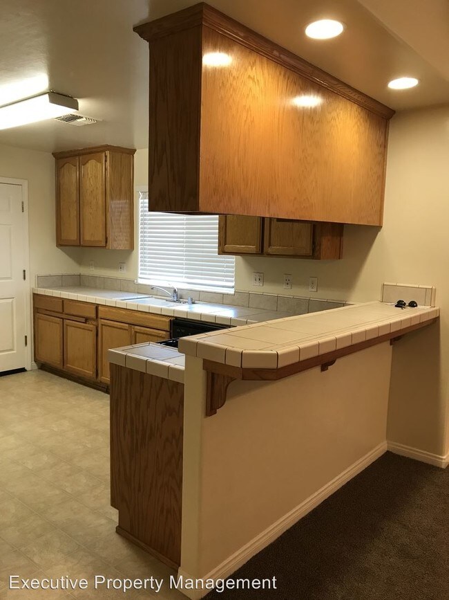Building Photo - 3501 Pine Meadow Dr