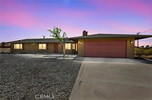 Foto del edificio - 4686 Stirrup Ln