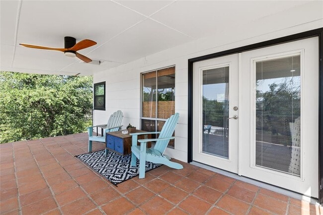 Building Photo - 925 Windy Shores Loop