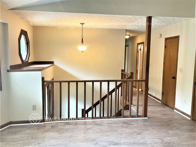Building Photo - 2784 Varlet Ct SW