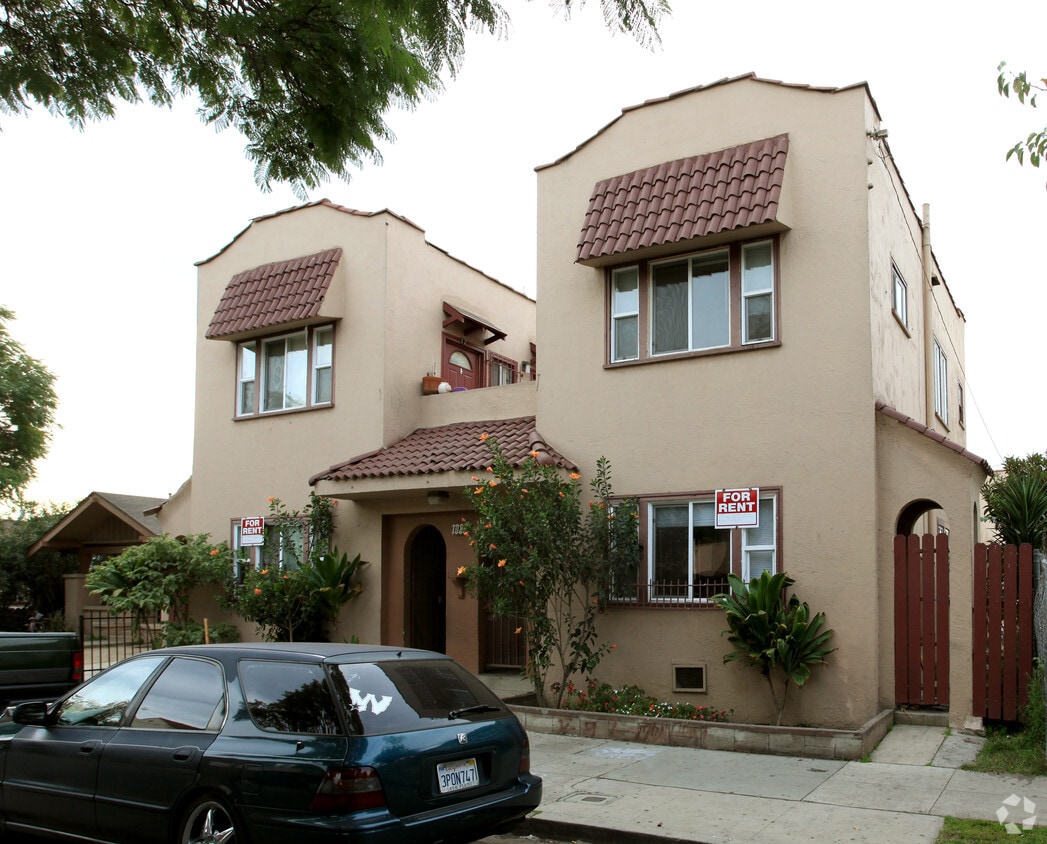Building Photo - 1085 Hoffman Ave