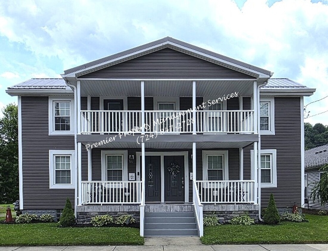 Primary Photo - 1119 Riverside Dr