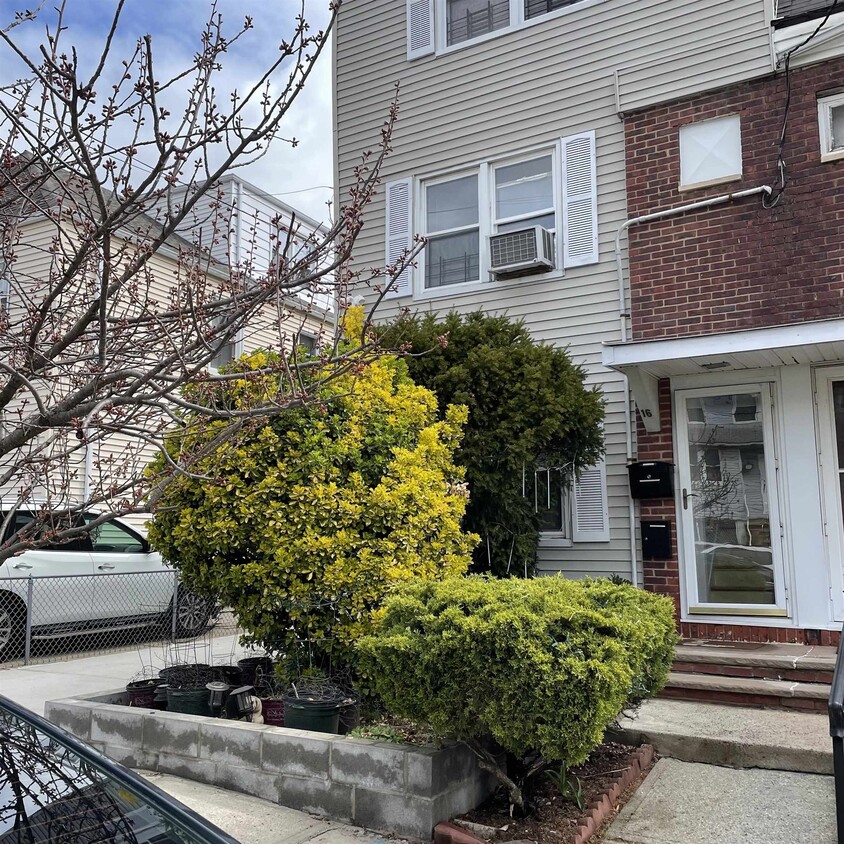 Foto principal - 16 Kelly Pkwy