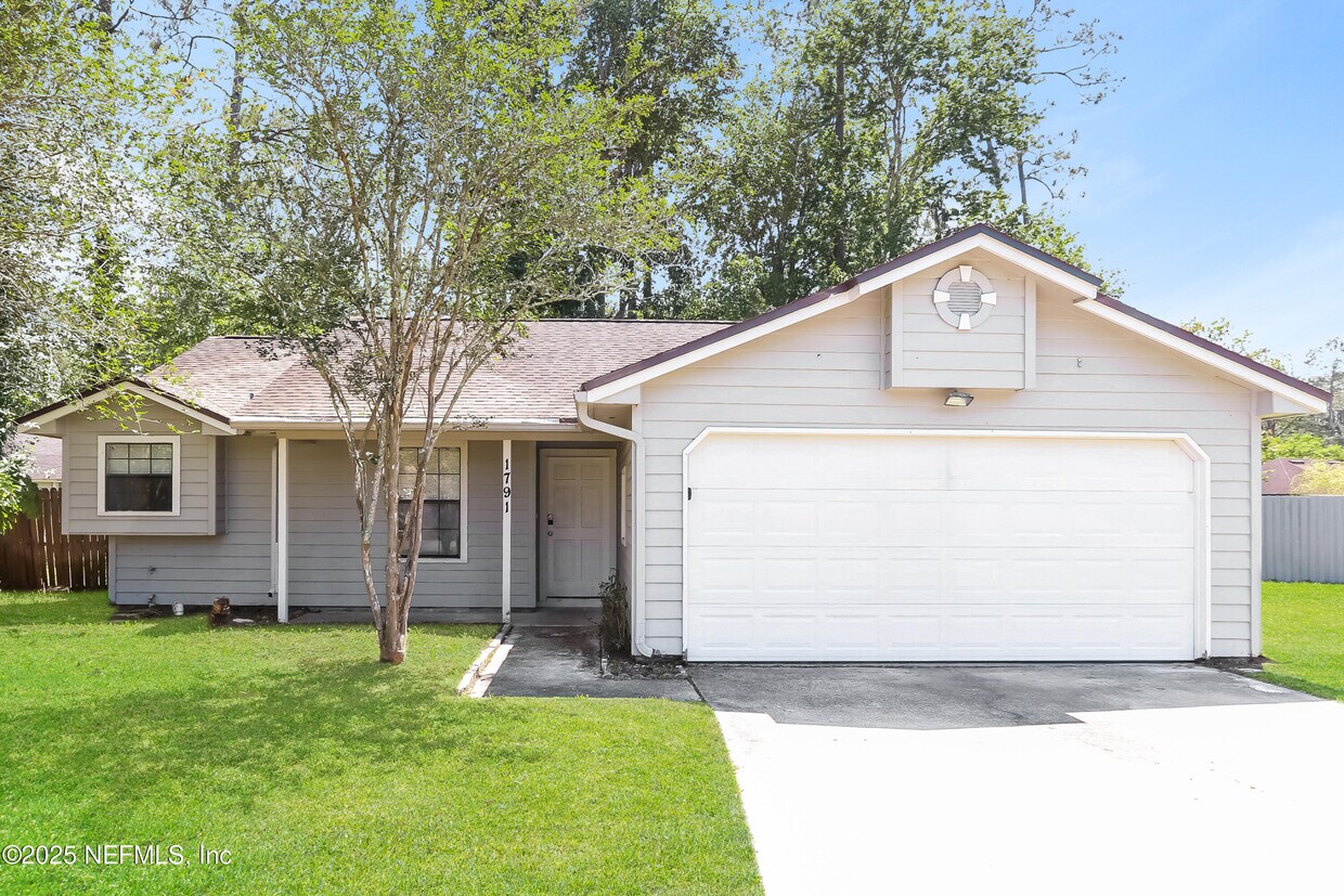 Foto principal - 1791 Coventry Ct