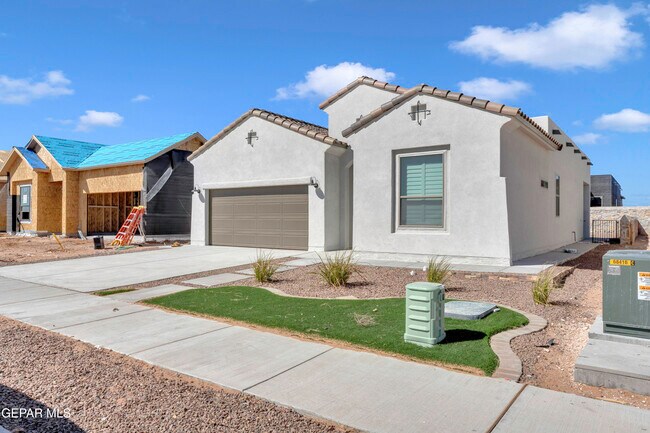 Building Photo - 15233 Expectation Ave