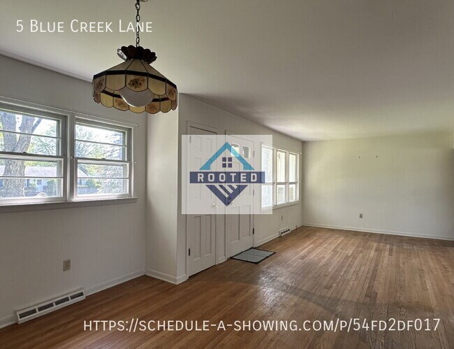 Foto del edificio - 5 Blue Creek Ln