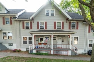Building Photo - 461 Averill Ave