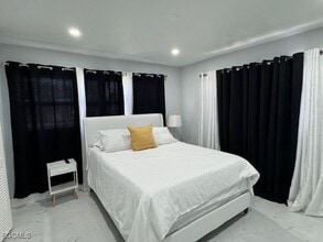 Building Photo - 5214 Sunnybrook Ct