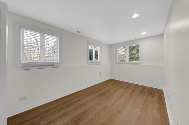 Foto del edificio - 5080 Prairie Oak Rd